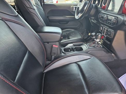 Used 2019 Jeep Wrangler Unlimited Rubicon AWD/4WD image 23