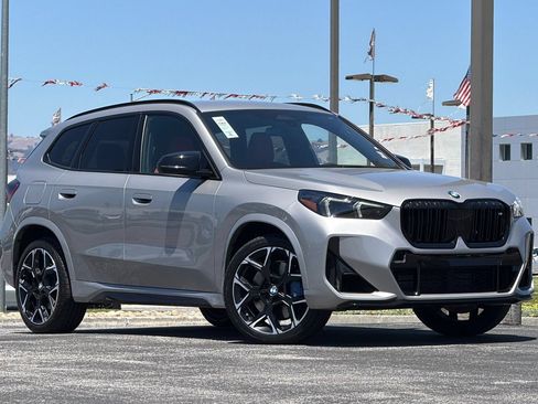 Used 2025 BMW X1 M35i w/ Shadowloine Package AWD/4WD image 2