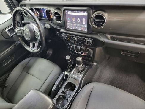 Certified 2021 Jeep Wrangler Unlimited Sahara image 21