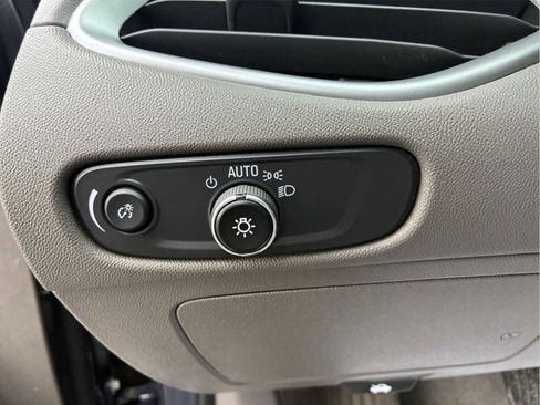 Used 2025 Chevrolet Malibu LT image 15