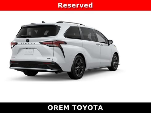 New 2026 Toyota Sienna XSE AWD/4WD image 9