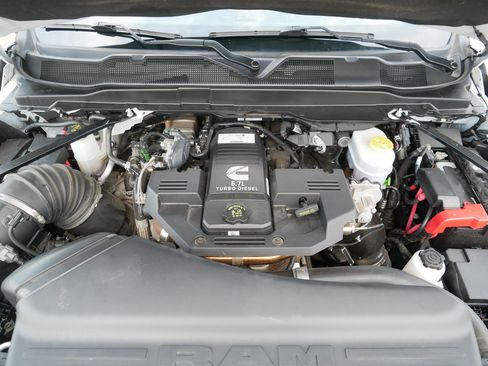 Used 2021 RAM 2500 Laramie w/ Night Edition AWD/4WD image 48