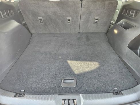 Used 2024 Ford Edge SE w/ Black Appearance Package image 32