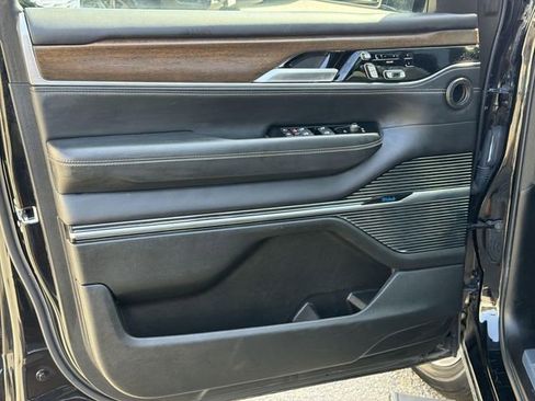 Used 2024 Jeep Grand Wagoneer L 4WD image 22