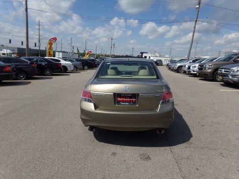 Used 2009 Honda Accord EX-L image 4