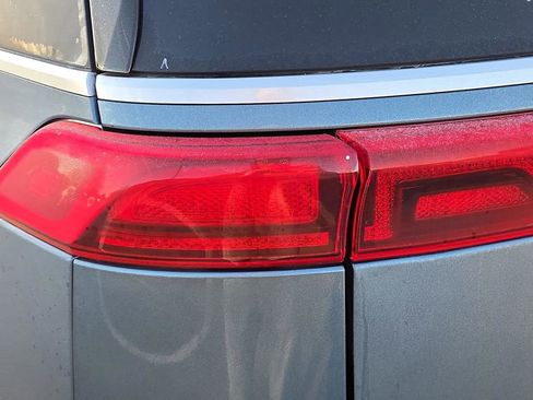 Certified 2024 Kia Carnival SX image 13