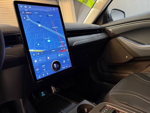 Used 2024 Ford Mustang Mach-E Premium RWD image 20
