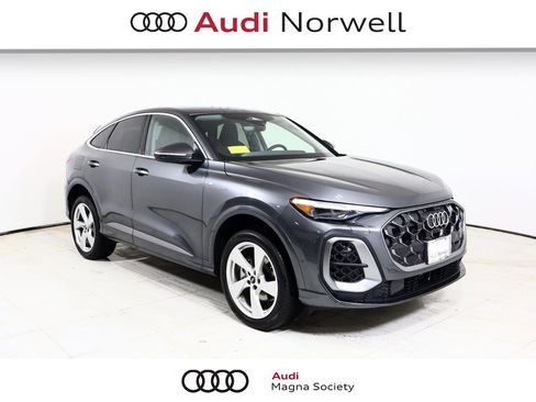 New 2025 Audi Q5 Premium Plus image 1