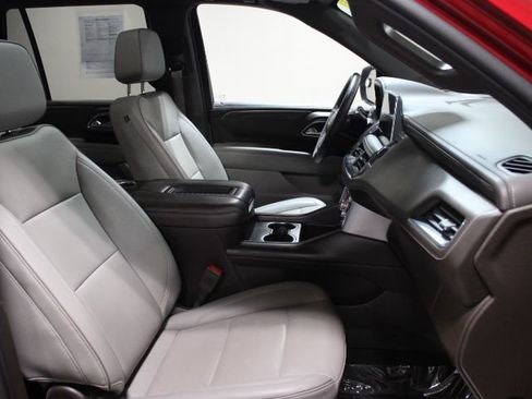 Used 2023 GMC Yukon SLT image 27