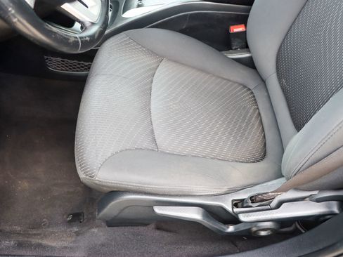 Used 2018 Dodge Journey SE w/ Popular Equipment Group FWD image 15