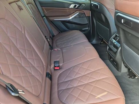 Certified 2024 BMW X5 xDrive40i w/ Premium Package AWD/4WD image 22