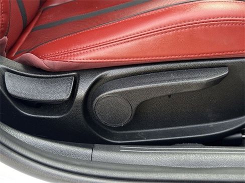 Used 2023 Kia K5 GT-Line image 31