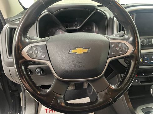 Used 2022 Chevrolet Colorado LT w/ LT Convenience Package image 14
