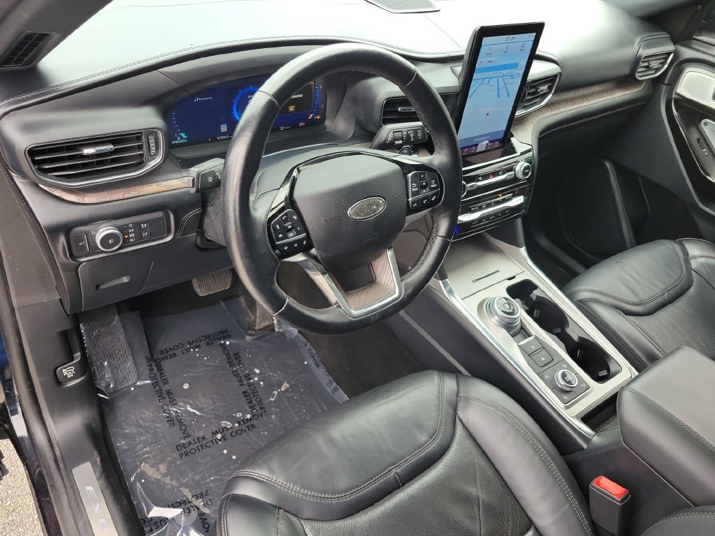 Used 2021 Ford Explorer Platinum AWD/4WD image 22