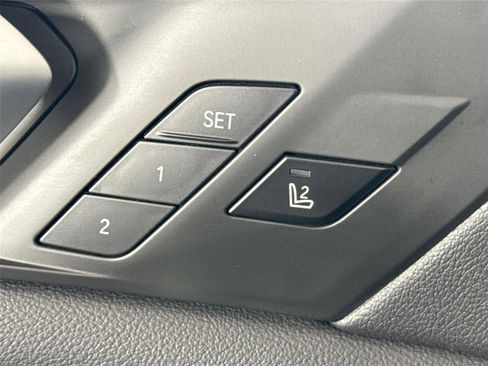 Used 2020 BMW X5 sDrive40i w/ Convenience Package image 32