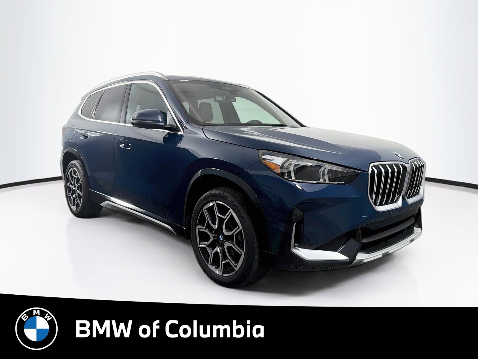Used 2026 BMW X1 xDrive28i AWD/4WD image 1
