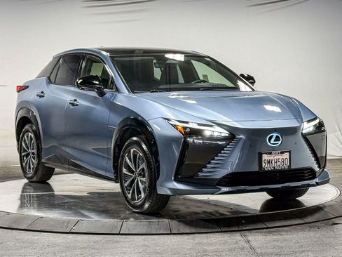 Used 2024 Lexus RZ 300e Premium w/ Technology Package FWD image 5