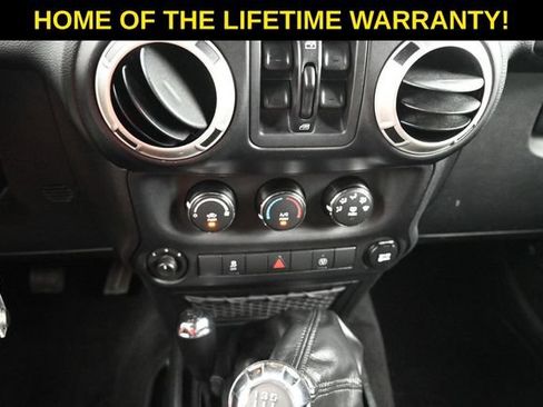 Used 2017 Jeep Wrangler Unlimited Sahara w/ Max Tow Package AWD/4WD image 26