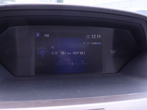 Used 2016 Honda Odyssey EX-L image 22