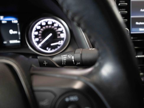 Used 2024 Toyota Camry SE image 14