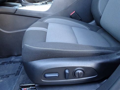 Used 2024 Chevrolet Blazer LT w/ Convenience Package image 17