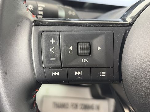 Certified 2025 Nissan Kicks SR AWD/4WD image 34