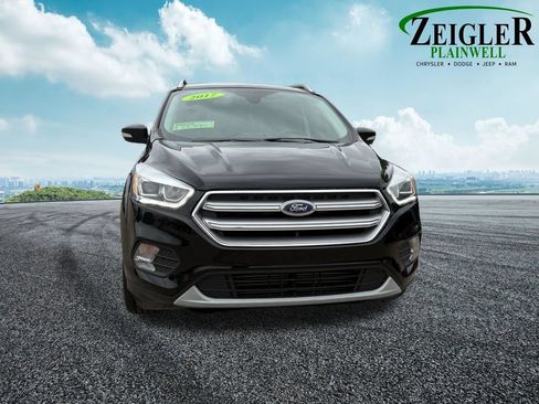 Used 2017 Ford Escape Titanium w/ Canadian Touring Package AWD/4WD image 8