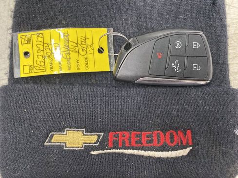 Used 2024 Chevrolet Silverado 1500 LT Trail Boss w/ Dark Appearance Package image 29