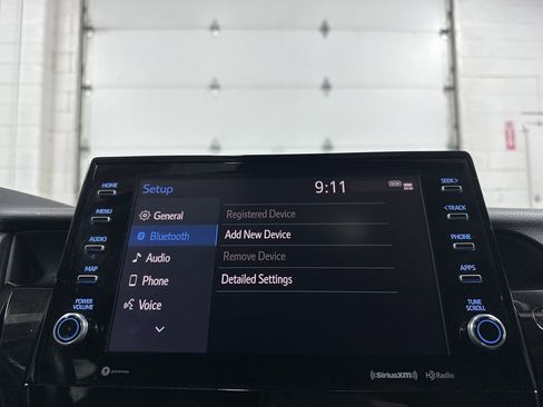 Used 2021 Toyota Camry SE w/ Cold Weather Package image 27