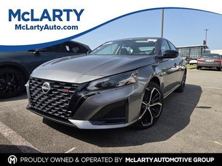 Used 2024 Nissan Altima 2.5 SR FWD video 1