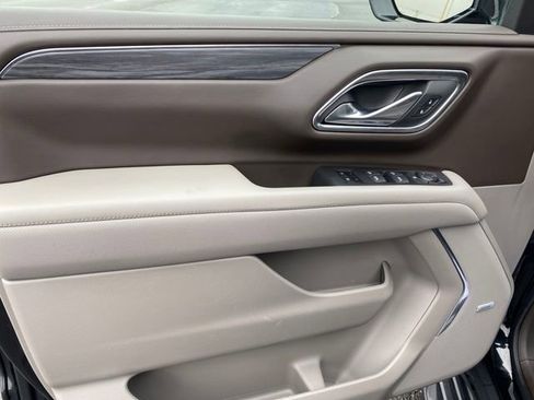 Certified 2024 GMC Yukon SLT image 16