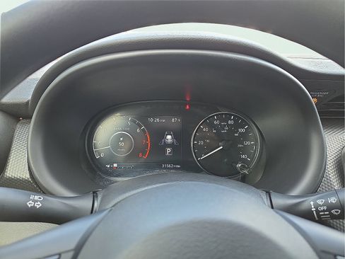 Used 2024 Nissan Kicks SV FWD image 23