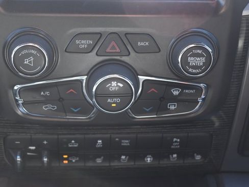 Used 2017 RAM 1500 Limited image 31