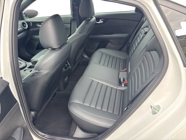 Certified 2023 Kia Forte GT-Line w/ GT-Line Premium Package FWD image 12