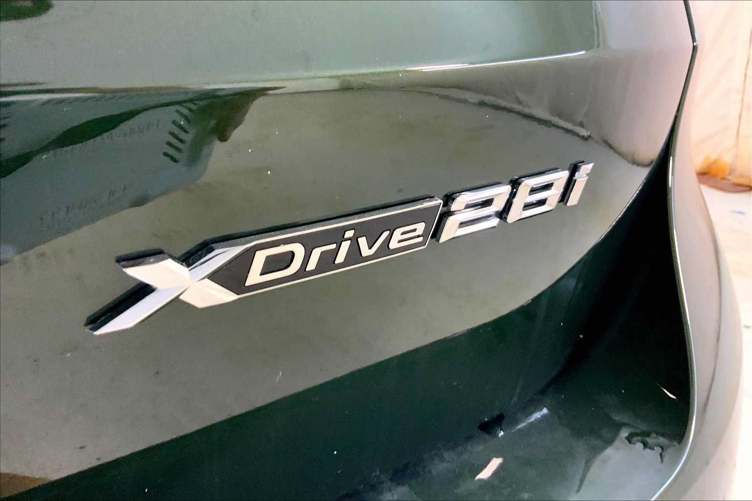 Used 2025 BMW X1 xDrive28i w/ Technology Package AWD/4WD image 15