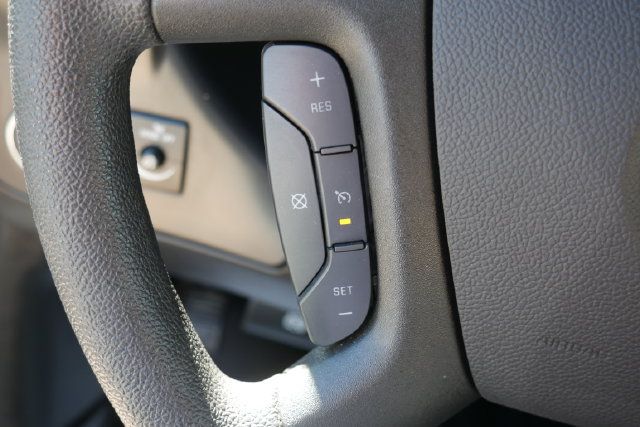 Used 2025 Chevrolet Express 2500 w/ Driver Convenience Package RWD image 17