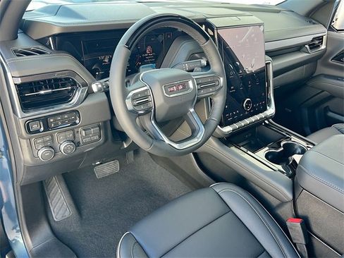 New 2026 GMC Yukon XL Elevation w/ Elevation Premium Package image 6