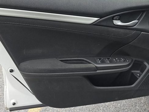 Used 2019 Honda Civic EX image 13