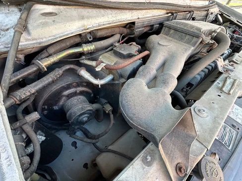 Used 1996 Ford E-350 and Econoline 350 RWD image 7