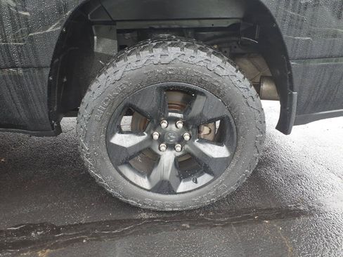 Certified 2019 RAM 1500 Big Horn AWD/4WD image 9