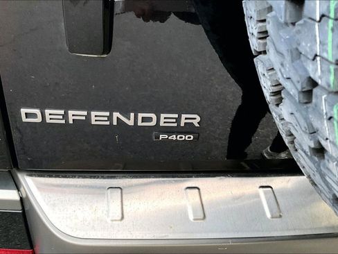 Used 2023 Land Rover Defender 110 X-Dynamic SE image 24