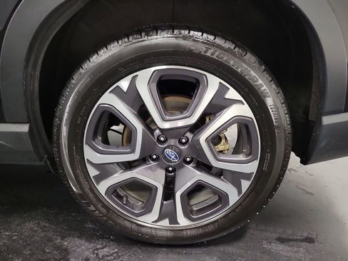 Used 2023 Subaru Ascent Limited AWD/4WD image 10