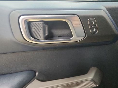Used 2023 Ford Bronco Outer Banks image 16