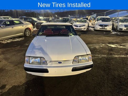Used 1990 Ford Mustang LX RWD image 2