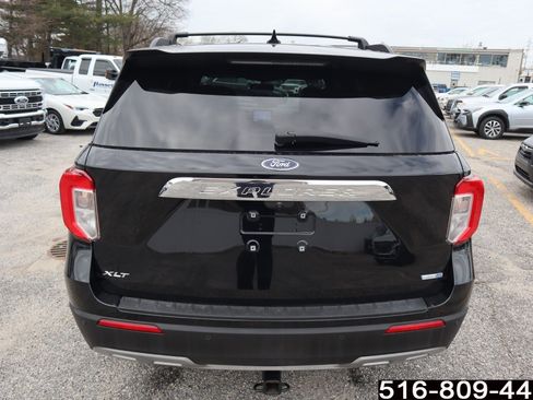 Used 2020 Ford Explorer XLT w/ Equipment Group 202A image 6