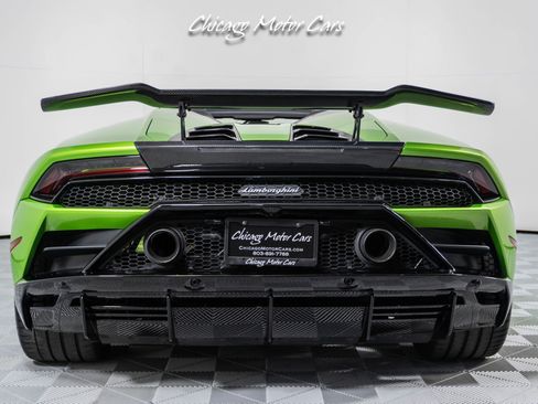 Used 2020 Lamborghini Huracan EVO AWD/4WD image 16