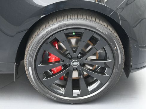 Used 2025 Land Rover Range Rover Sport Dynamic SE image 11