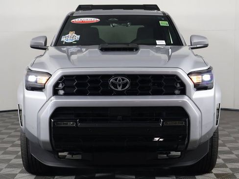 Used 2025 Toyota 4Runner TRD Sport image 2