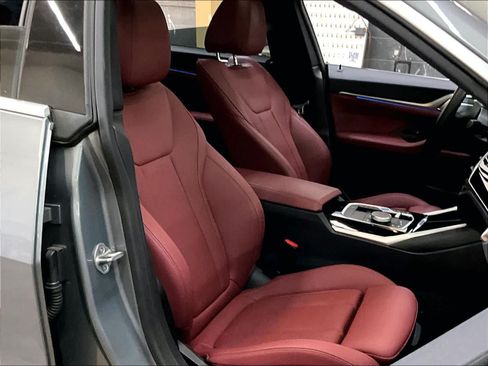 Used 2023 BMW i4 eDrive35 w/ Premium Package RWD image 10
