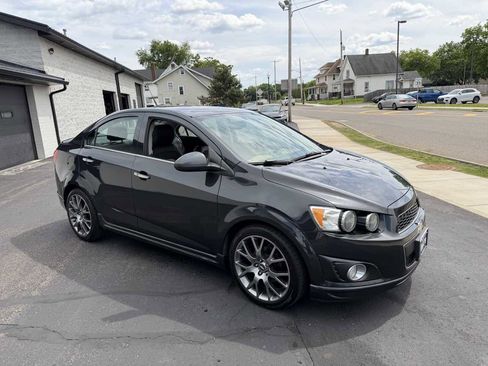 Used 2014 Chevrolet Sonic LTZ w/ Dusk Package FWD image 7